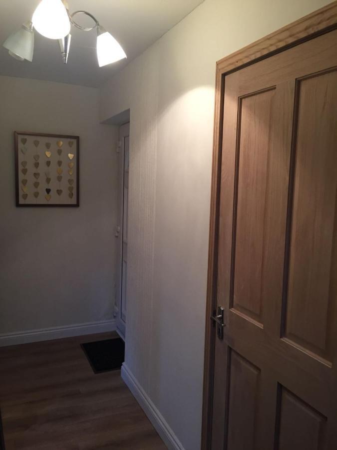 Farah’s guest suite Solihull Bagian luar foto